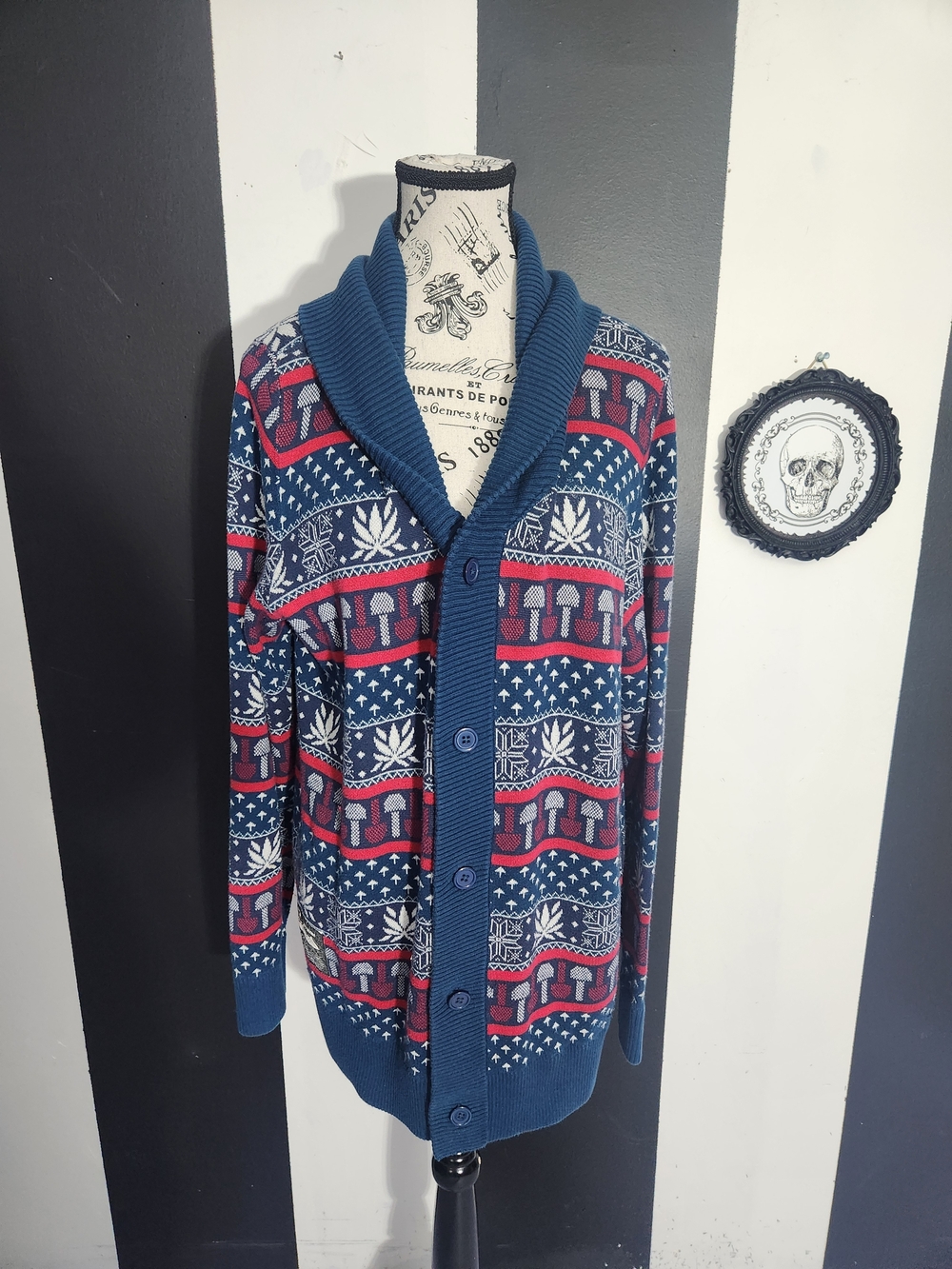 Shroomie Grandpa Cardie